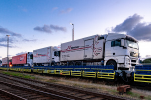 LKW AZS lowres 06